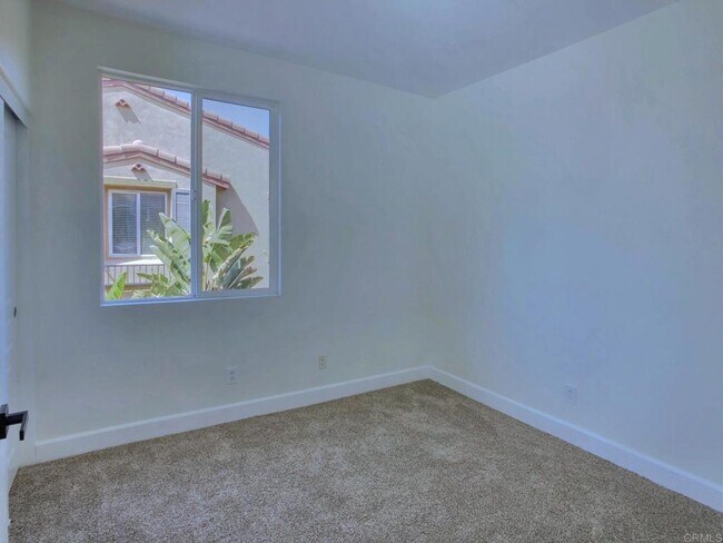 Building Photo - 4300 Newton Ave