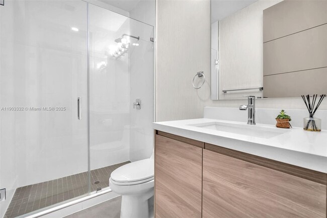 Building Photo - 3167 SW 25th St