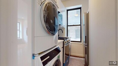 Building Photo - 2 bedroom in Manhattan NY 10003