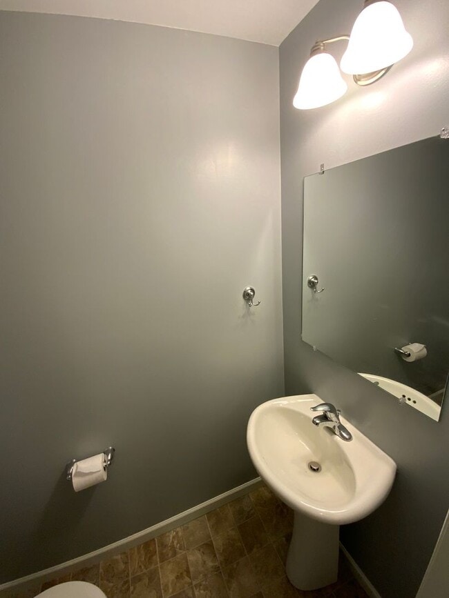 Building Photo - 282 Steepbank Road