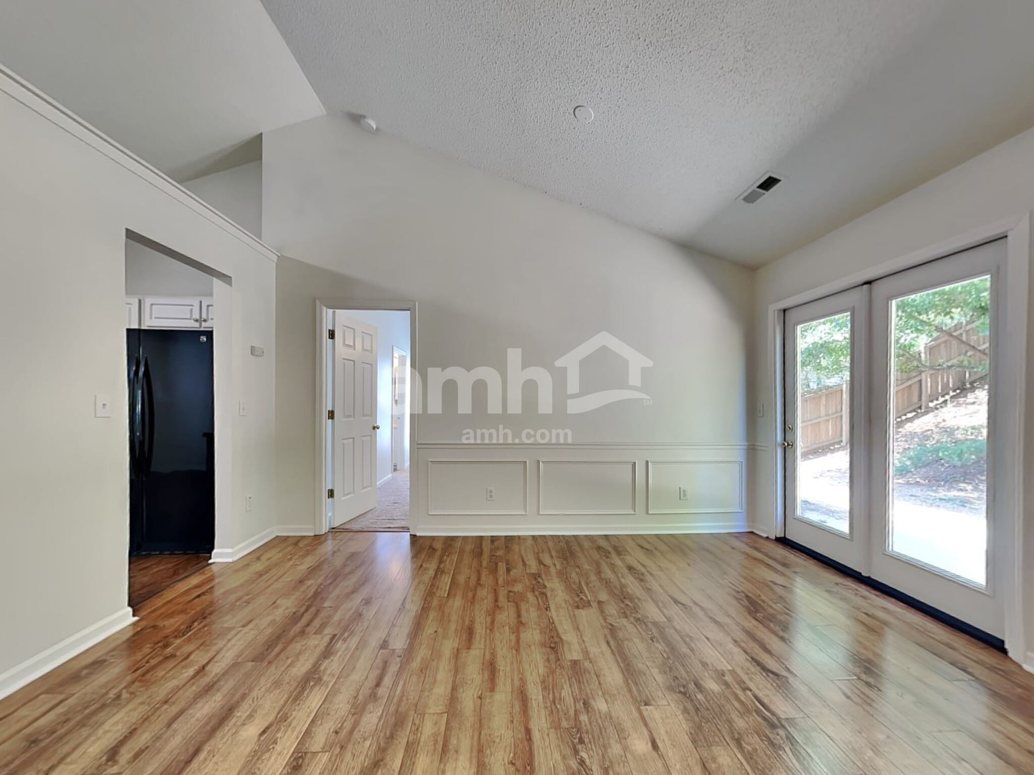 Building Photo - 204 Appleton Ln