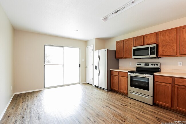 Building Photo - 16410 Colts Bay