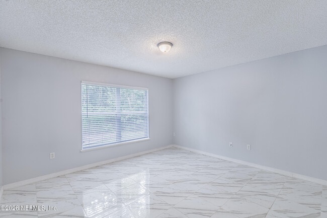 Building Photo - 3388 Glenn Hollow Ct