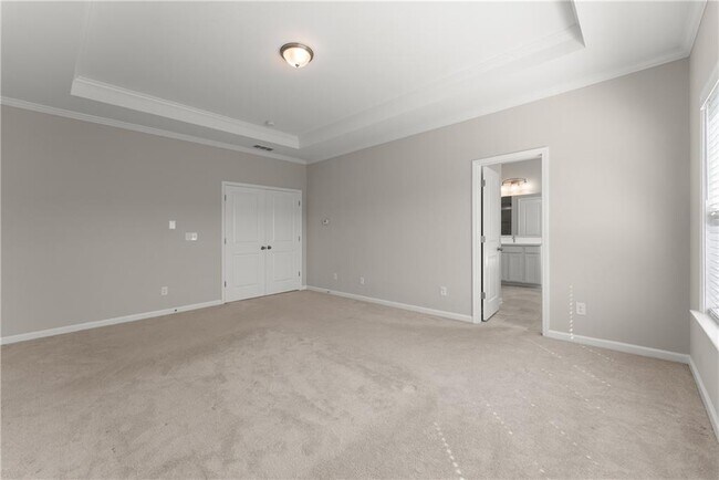 Building Photo - 156 Round Pond Dr