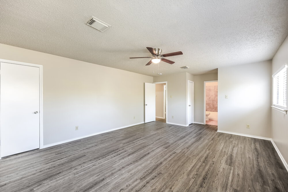 Building Photo - 9771 Criswell Creek