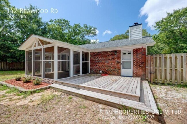 Building Photo - 142 Beawood Rd