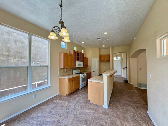 Building Photo - Desert Mountain Experience!