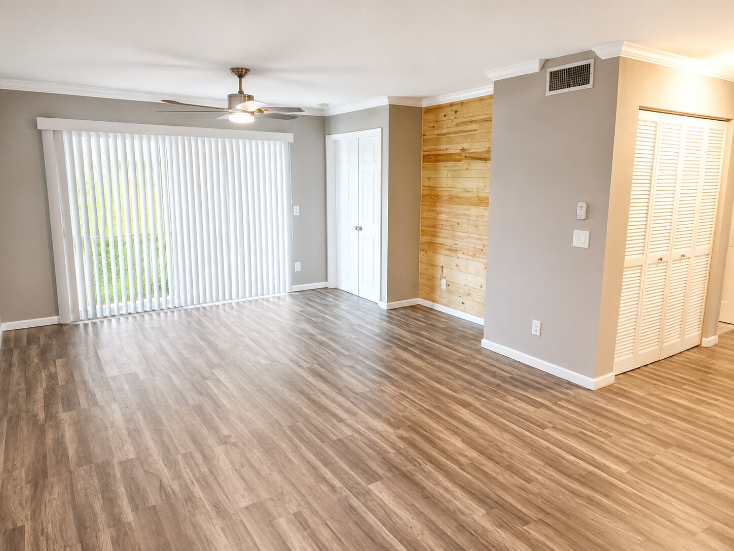 Building Photo - 1740 Palm Cove Blvd