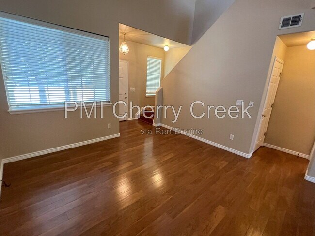 Building Photo - 19453 E Hollow Creek Dr