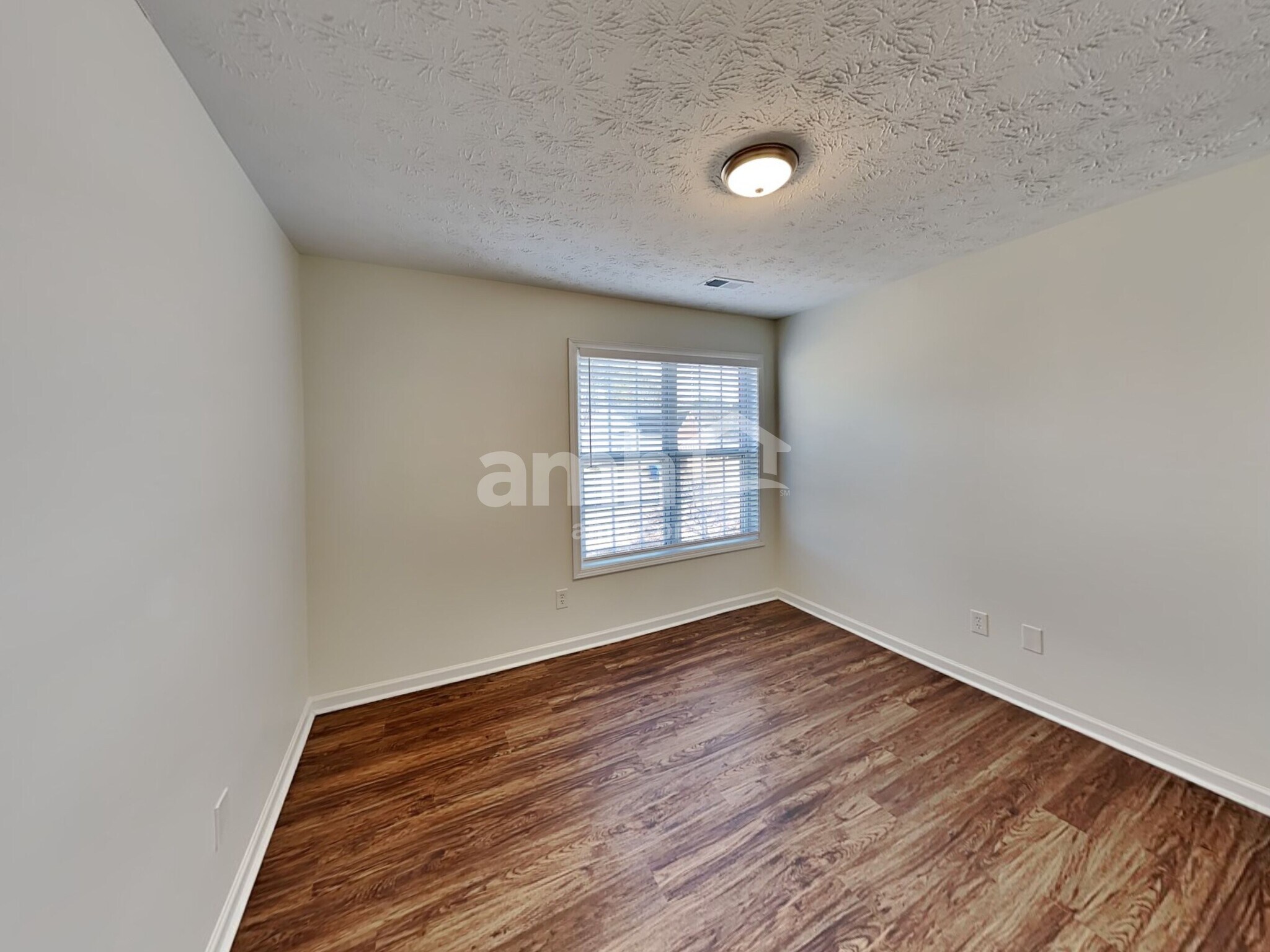 Building Photo - 1755 Heatherton Rd