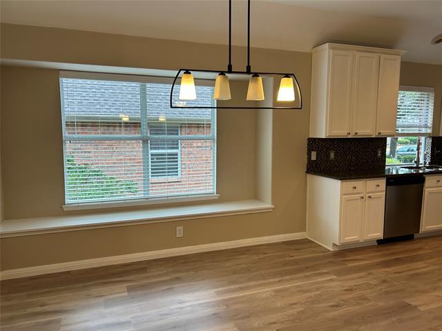 Building Photo - 11905 Stephenville Dr