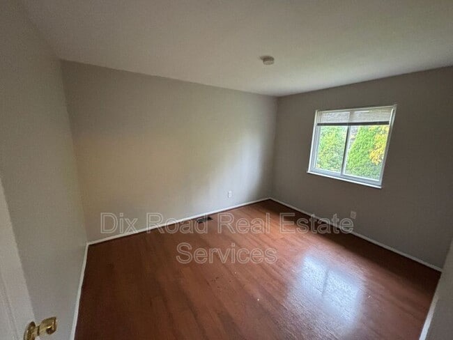 Building Photo - 2140 Rangoon Ct