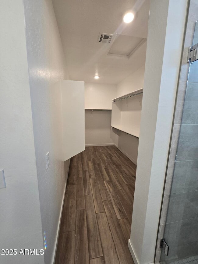 Building Photo - 16023 E Rancho Tierra Dr