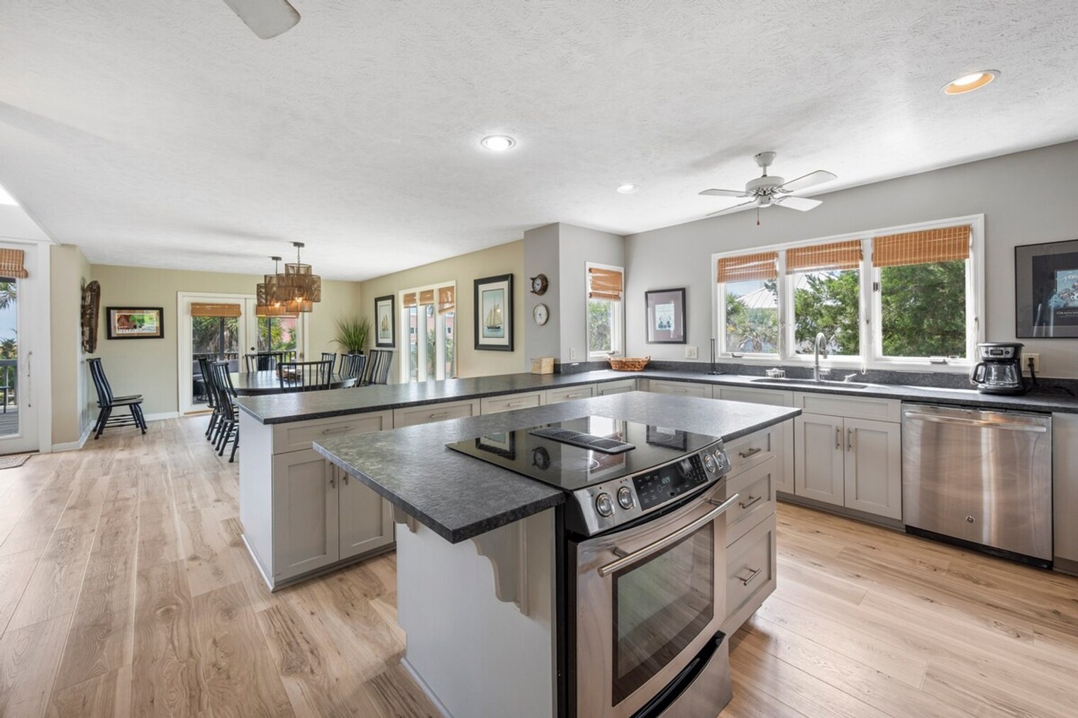 Building Photo - 409 Debordieu Blvd