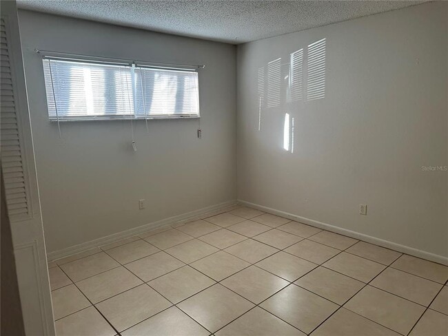 Building Photo - 10227 SW 84th Avenue Rd