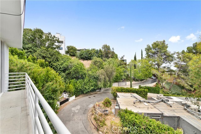 Building Photo - 1356 Summitridge Dr