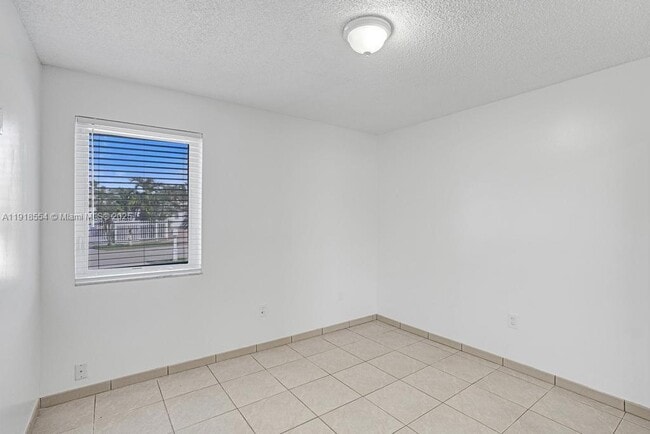 Building Photo - 11482 SW 181st St