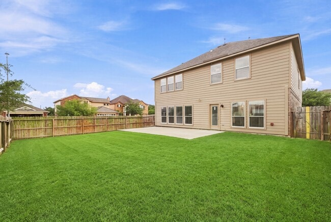 Building Photo - 18810 Lantern Cove Ln