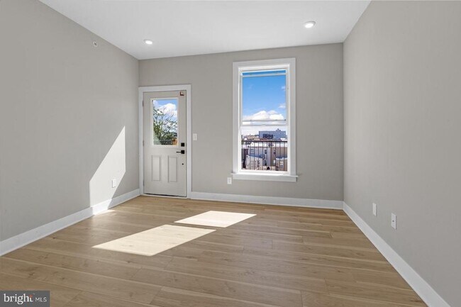 Building Photo - 1935 N 2nd St