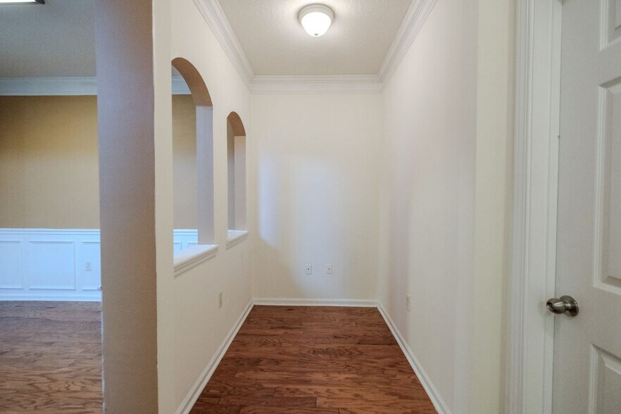Building Photo - 4007 Westchester Ridge NE