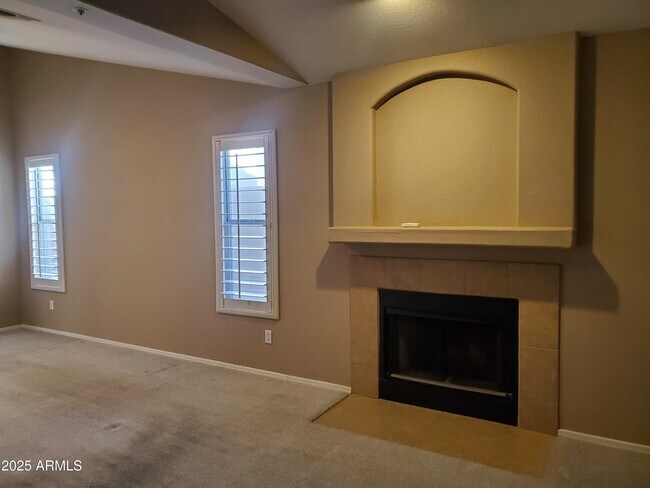 Building Photo - 12059 N 110th St