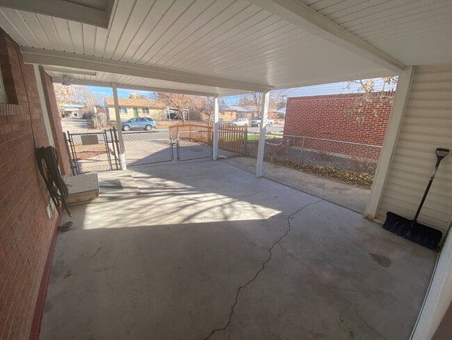 Building Photo - Four bedroom, two bathroom lovely brick ho...