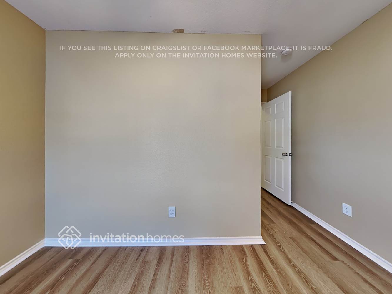 Building Photo - 304 Stringer Dr