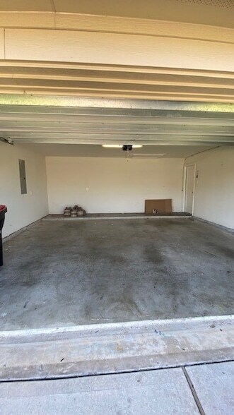 Building Photo - 5002 Naples Grove Ln