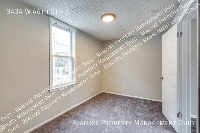 Building Photo - 3434 W 46th St