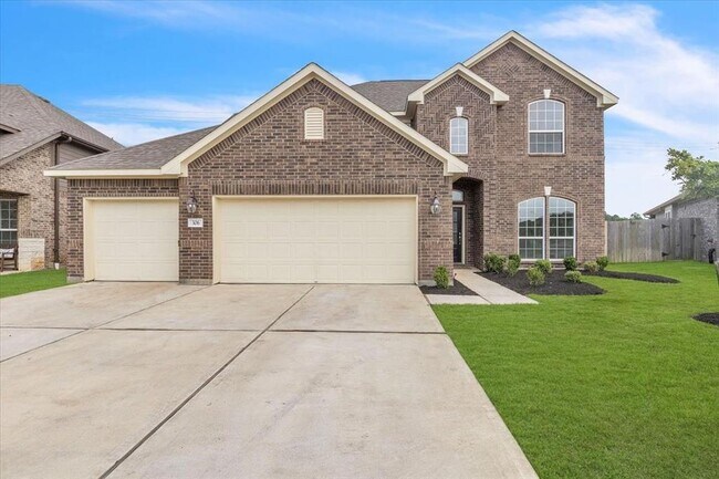 Primary Photo - 306 Merlot Dr