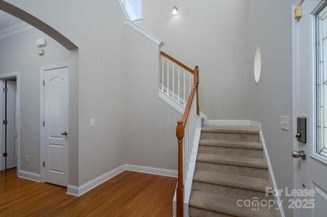 Building Photo - 10725 Serape Rd