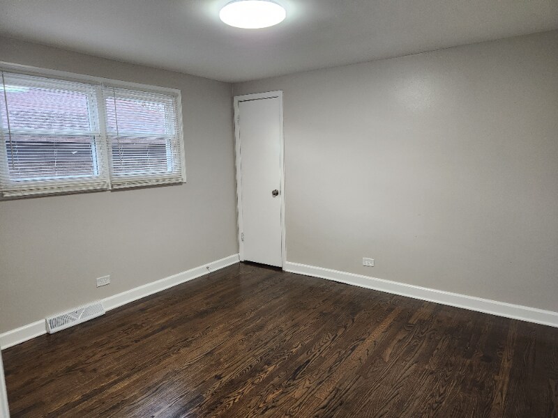 Building Photo - 14226 Ingleside Ave