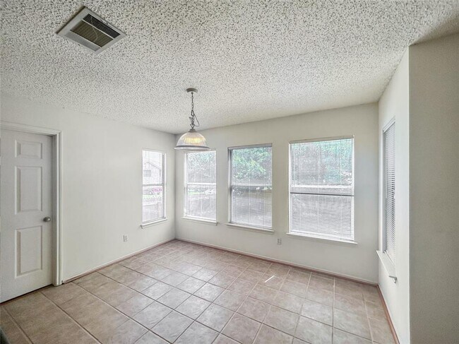Building Photo - 12951 Dionysus Dr