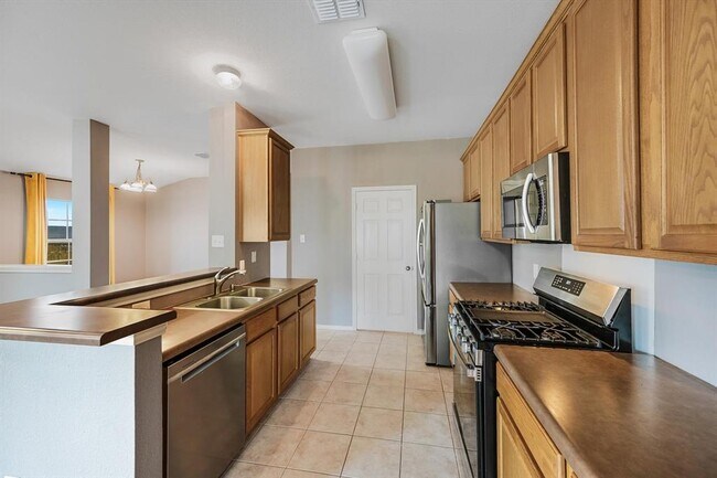Building Photo - 1104 Battenburg Trail