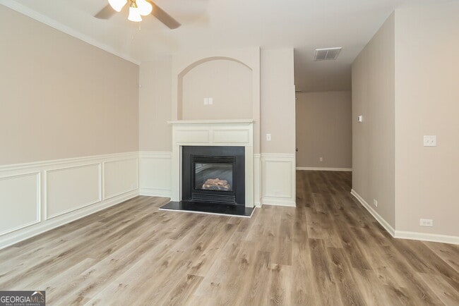 Building Photo - 307 Hidden Creek Ln