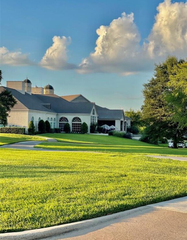 Building Photo - 114 Bentwood Dr