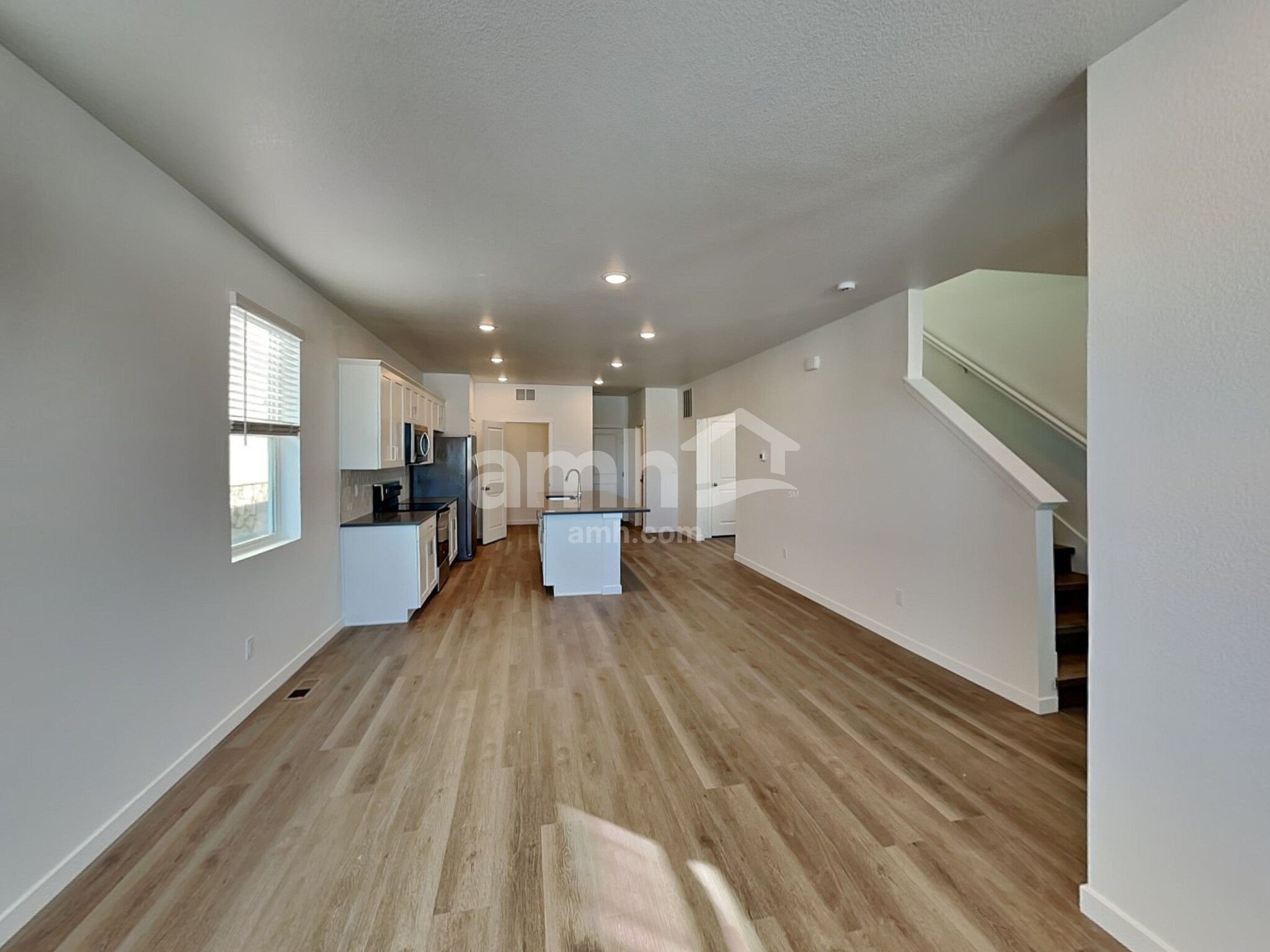 Building Photo - 26153 E Calhoun Pl