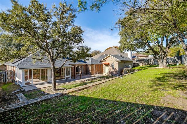 Building Photo - 8612 Woodslane Dr