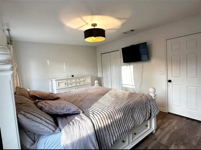 Building Photo - 2967 Harold Dean Dr