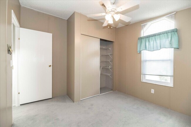 Building Photo - 2138 Cypress Cross Dr