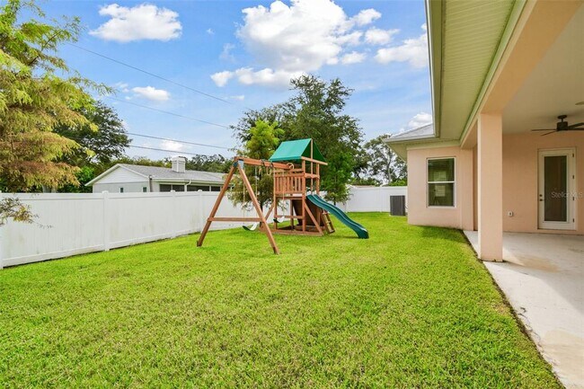 Building Photo - 2973 Breezy Meadows Dr