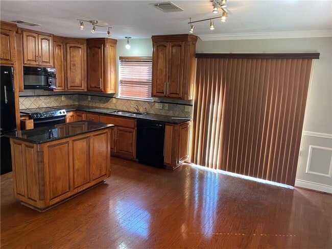 Building Photo - 14711 Little Fox Trail