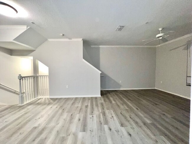 Building Photo - RECENTLY REMODELED- Wonderful 2X2 with off...