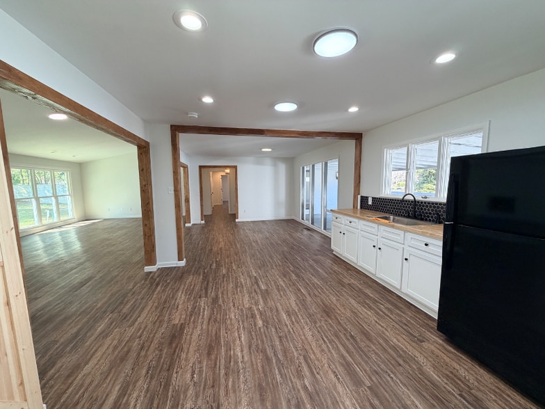 Building Photo - 5021 Jessup St