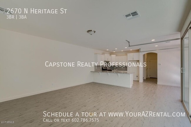 Building Photo - 2670 N Heritage St