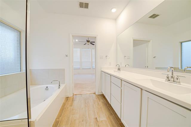 Building Photo - 3420 Prairie Pl