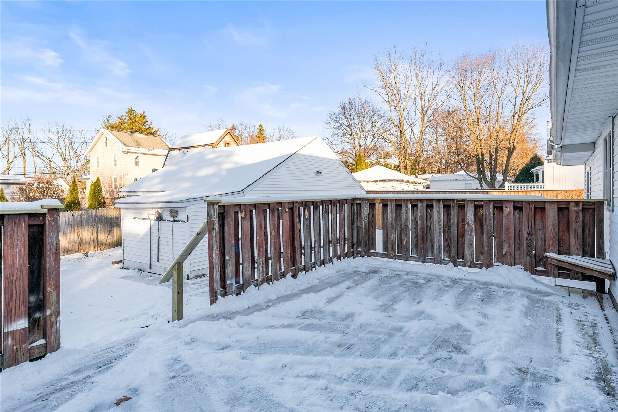 Building Photo - 32 Deland Park B