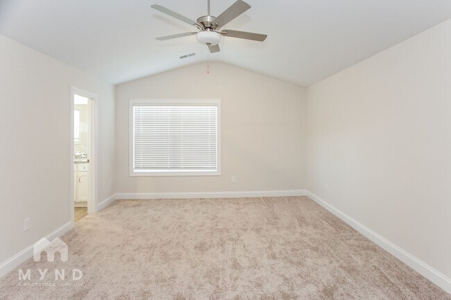 Building Photo - 207 Susannah St