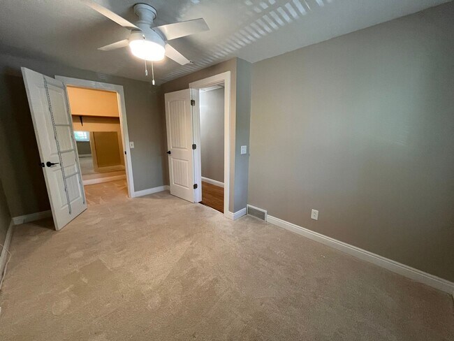 Building Photo - Beautiful Home in West Fort Collins