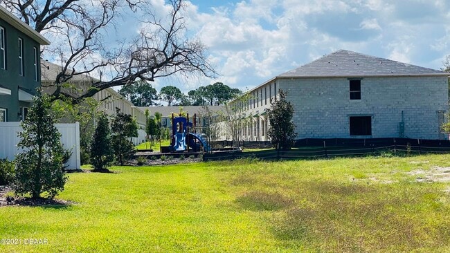 Building Photo - 8 Bella Oaks Dr